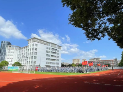 “爱国、敬业、诚信、进取”!致敬沪商精神之“追梦黄浦人”